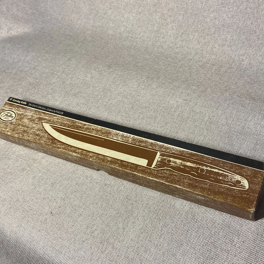 Vintage Fuller Brush Company 8” carving knife — new in original box.